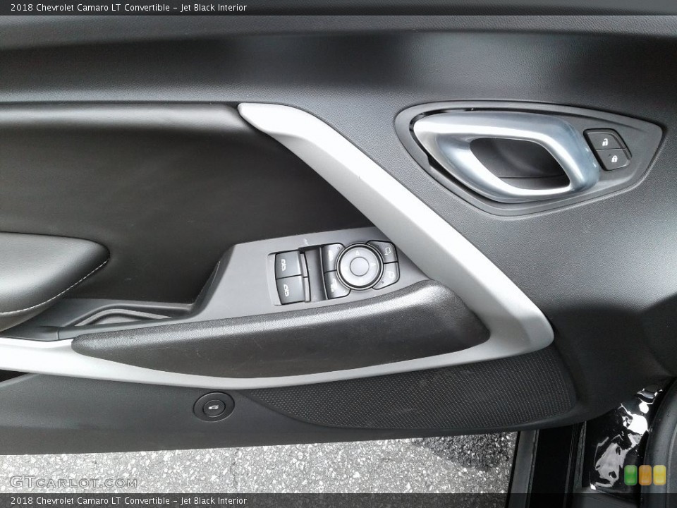 Jet Black Interior Door Panel for the 2018 Chevrolet Camaro LT Convertible #133772928