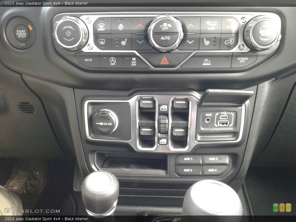 Black Interior Controls for the 2020 Jeep Gladiator Sport 4x4 #133778667