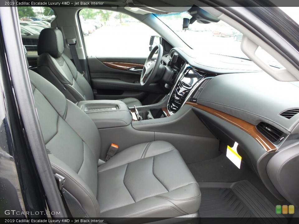 Jet Black Interior Photo for the 2019 Cadillac Escalade Luxury 4WD #133882530