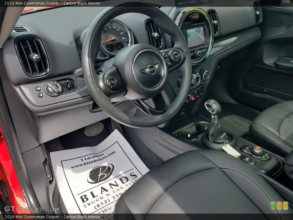 Carbon Black Interior Photo for the 2019 Mini Countryman Cooper #133885272