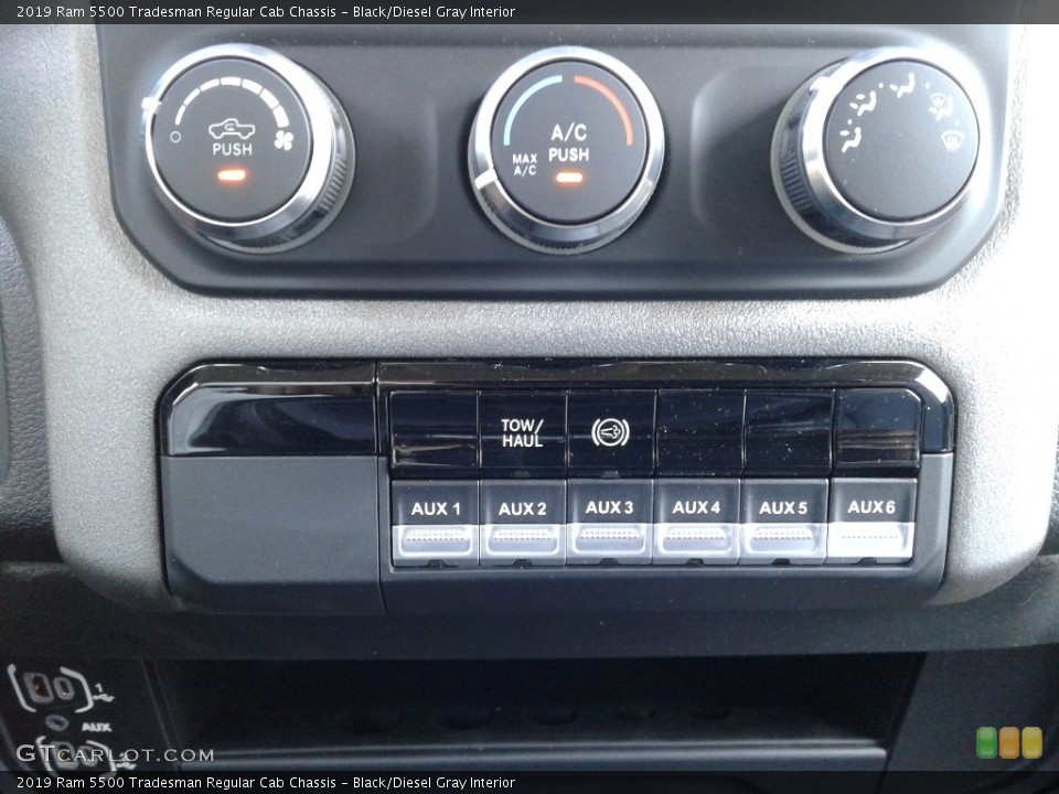 Black/Diesel Gray Interior Controls for the 2019 Ram 5500 Tradesman Regular Cab Chassis #133889052