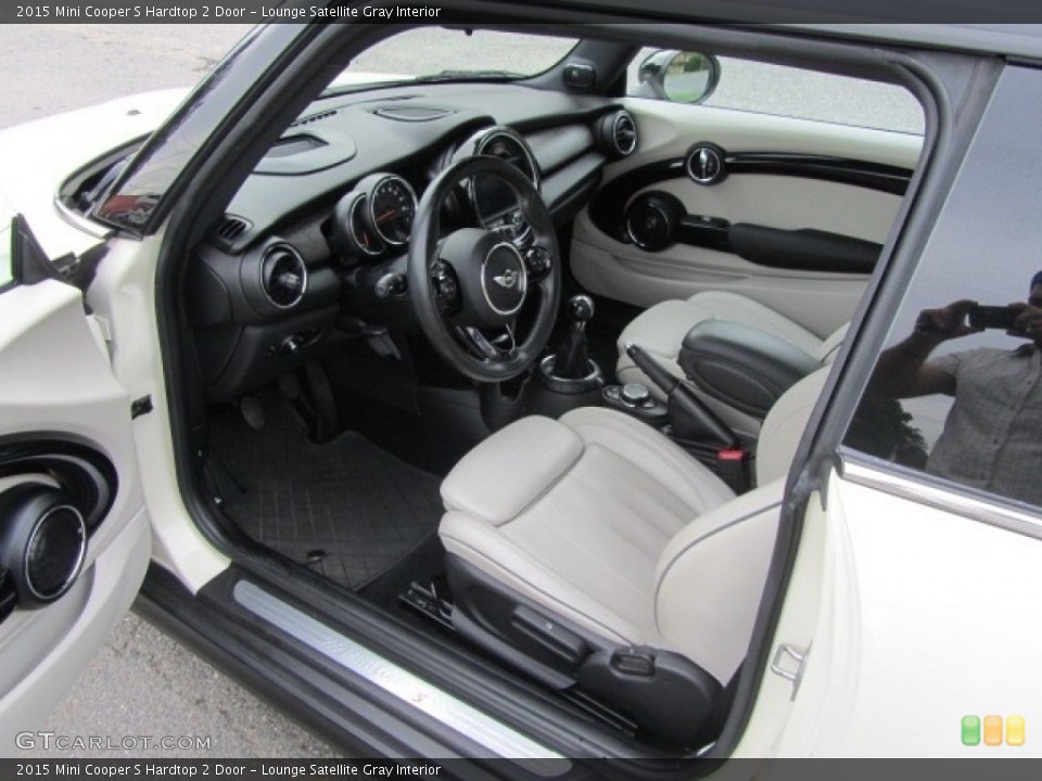 Lounge Satellite Gray Interior Photo for the 2015 Mini Cooper S Hardtop 2 Door #133903124