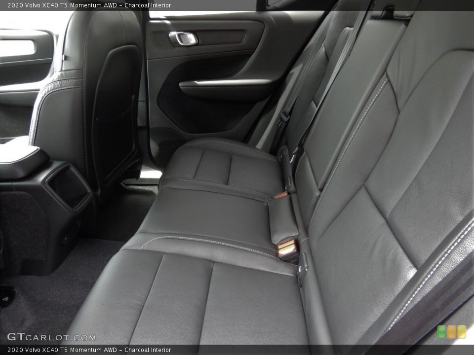Charcoal Interior Rear Seat for the 2020 Volvo XC40 T5 Momentum AWD #133923354