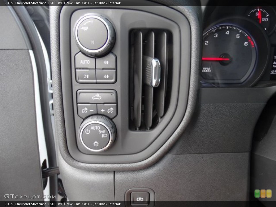 Jet Black Interior Controls for the 2019 Chevrolet Silverado 1500 WT Crew Cab 4WD #133975198