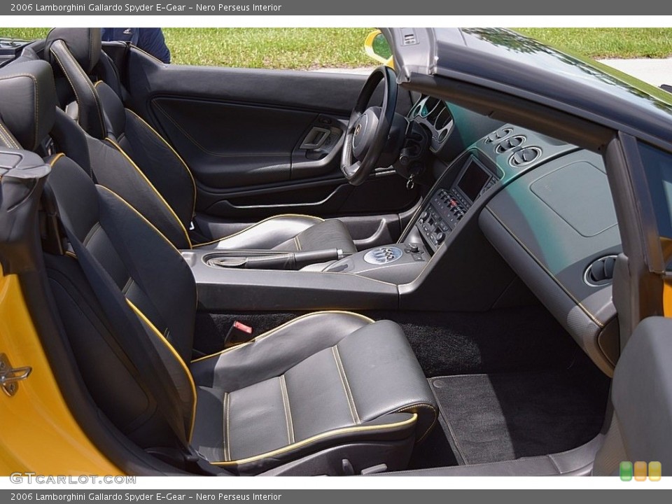 Nero Perseus Interior Front Seat for the 2006 Lamborghini Gallardo Spyder E-Gear #134013108