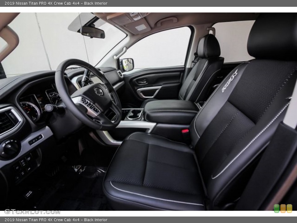 Black Interior Photo for the 2019 Nissan Titan PRO 4X Crew Cab 4x4 #134016252