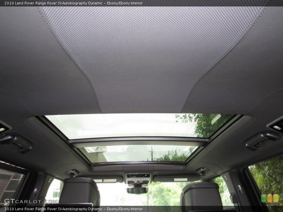 Ebony/Ebony Interior Sunroof for the 2019 Land Rover Range Rover SVAutobiography Dynamic #134022201