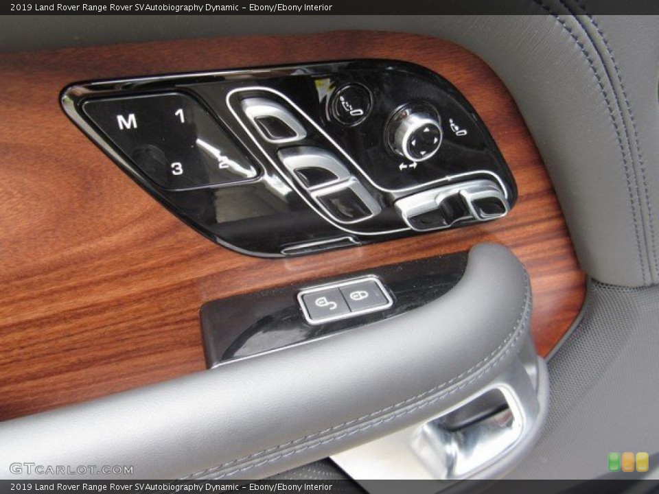 Ebony/Ebony Interior Controls for the 2019 Land Rover Range Rover SVAutobiography Dynamic #134022362