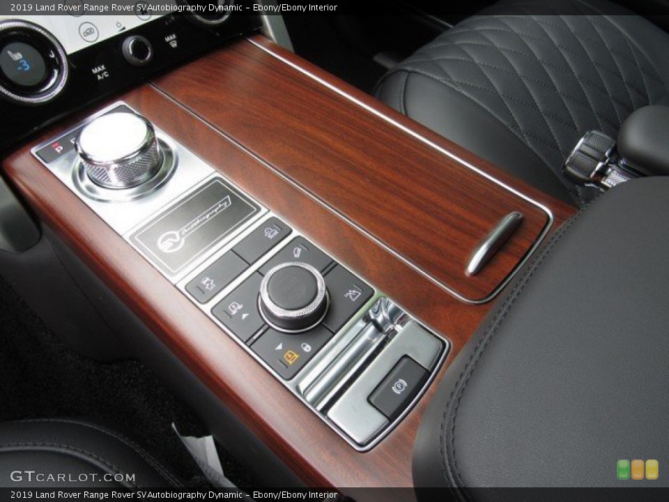 Ebony/Ebony Interior Controls for the 2019 Land Rover Range Rover SVAutobiography Dynamic #134022594