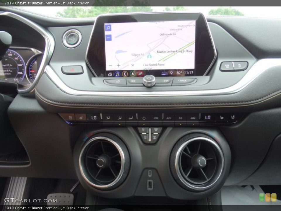Jet Black Interior Controls for the 2019 Chevrolet Blazer Premier #134054138
