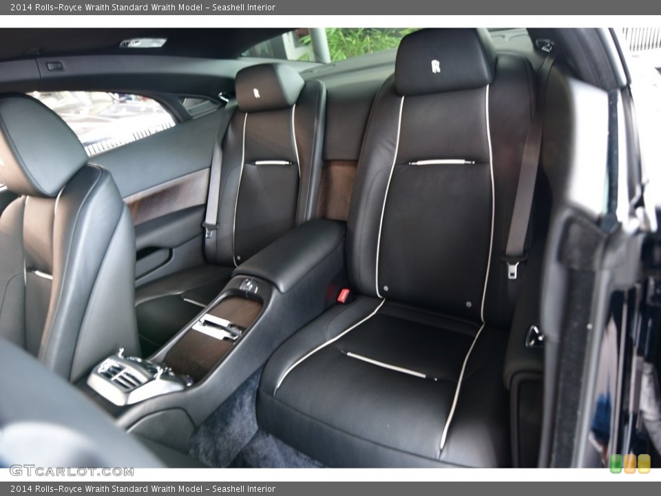 Seashell Interior Rear Seat for the 2014 Rolls-Royce Wraith  #134065235