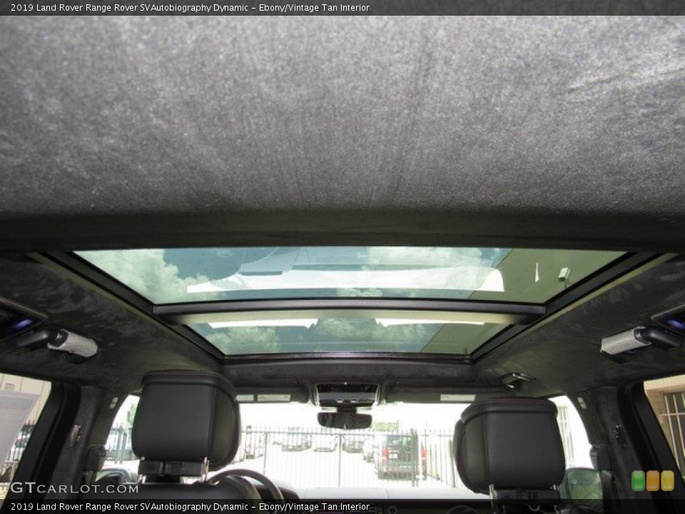 Ebony/Vintage Tan Interior Sunroof for the 2019 Land Rover Range Rover SVAutobiography Dynamic #134149036