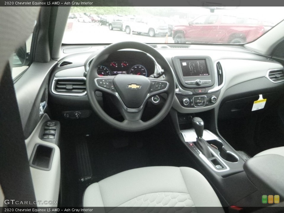 Ash Gray Interior Photo for the 2020 Chevrolet Equinox LS AWD #134153440