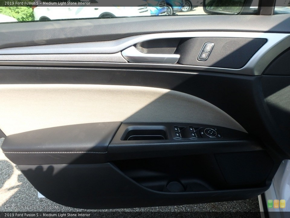 Medium Light Stone Interior Door Panel for the 2019 Ford Fusion S #134211309
