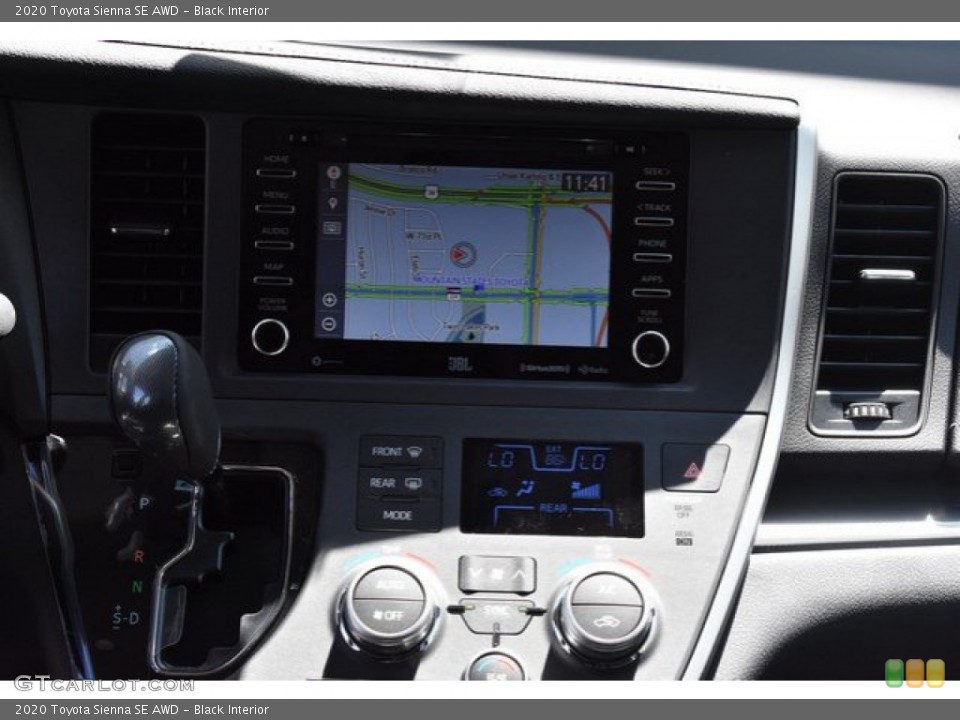 Black Interior Navigation for the 2020 Toyota Sienna SE AWD #134220462