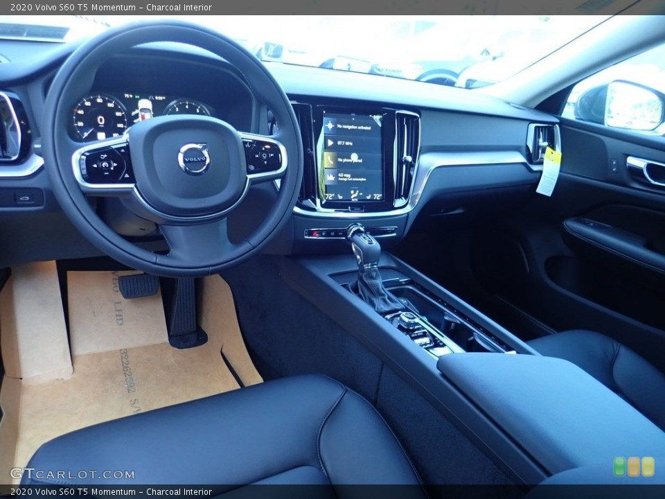 Charcoal Interior Photo for the 2020 Volvo S60 T5 Momentum #134239407