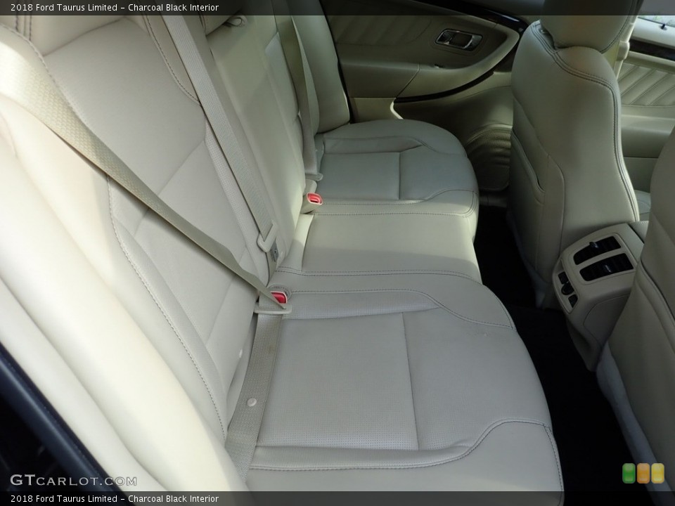 Charcoal Black Interior Rear Seat for the 2018 Ford Taurus Limited #134241642