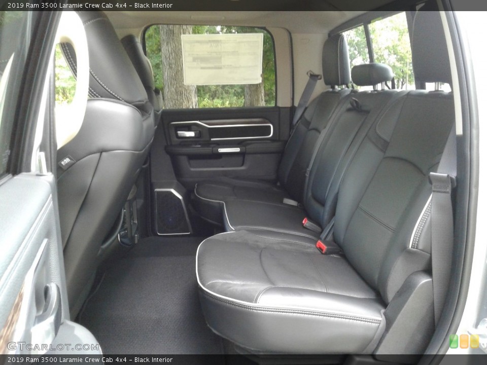 Black Interior Rear Seat for the 2019 Ram 3500 Laramie Crew Cab 4x4 #134253031