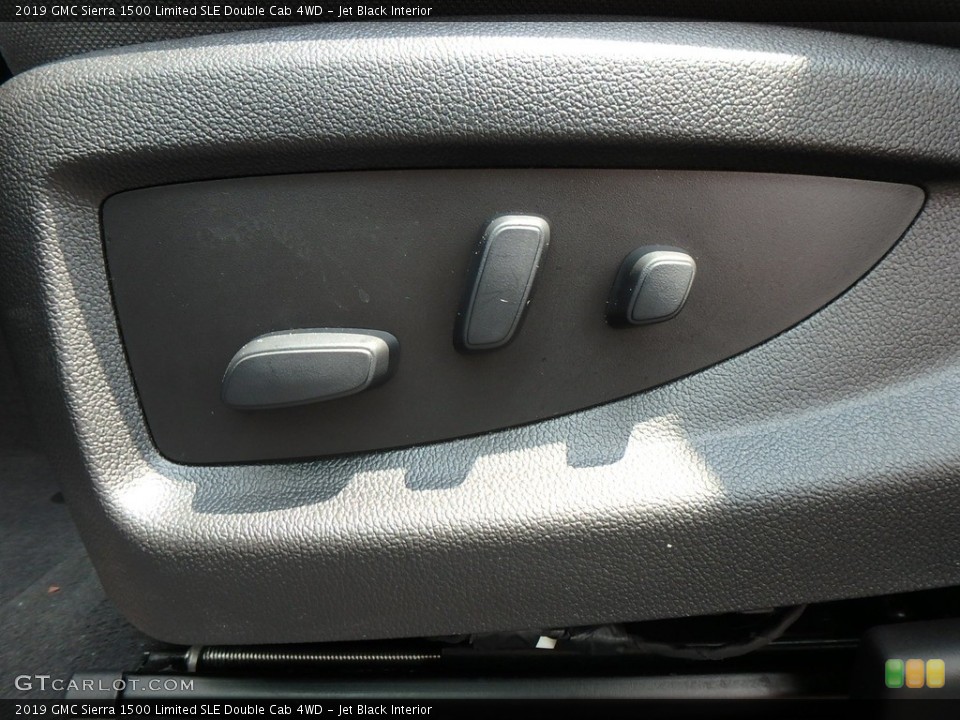Jet Black Interior Controls for the 2019 GMC Sierra 1500 Limited SLE Double Cab 4WD #134281846