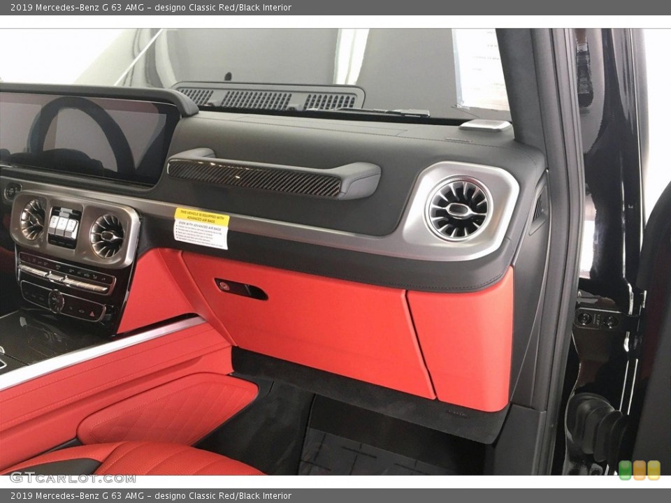 designo Classic Red/Black Interior Dashboard for the 2019 Mercedes-Benz G 63 AMG #134296923