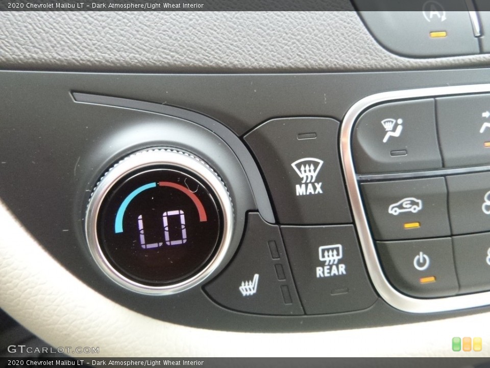 Dark Atmosphere/Light Wheat Interior Controls for the 2020 Chevrolet Malibu LT #134306317