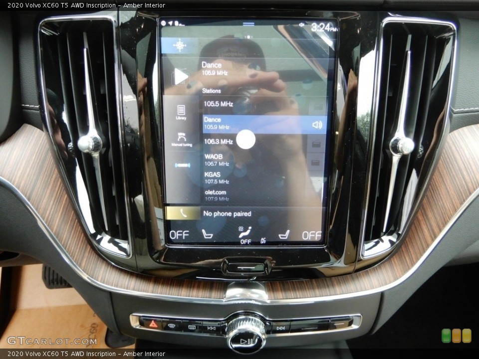 Amber Interior Controls for the 2020 Volvo XC60 T5 AWD Inscription #134341589