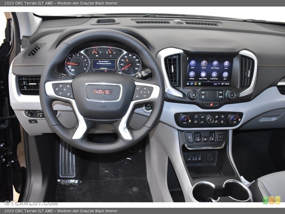 Medium Ash Gray/Jet Black Interior Dashboard for the 2020 GMC Terrain SLT AWD #134360925