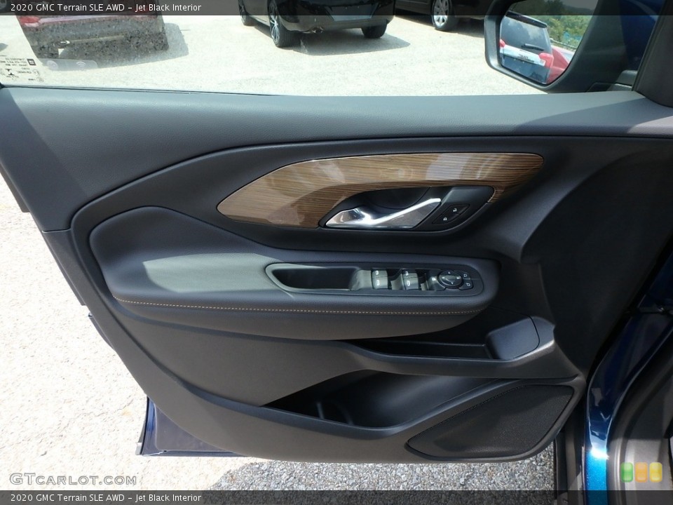 Jet Black Interior Door Panel for the 2020 GMC Terrain SLE AWD #134365575