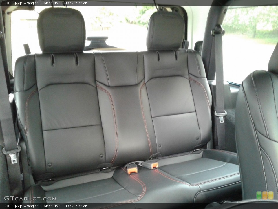 Black Interior Rear Seat for the 2019 Jeep Wrangler Rubicon 4x4 #134401486