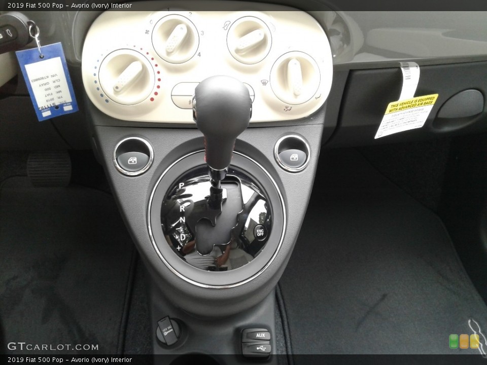 Avorio (Ivory) Interior Transmission for the 2019 Fiat 500 Pop #134403412