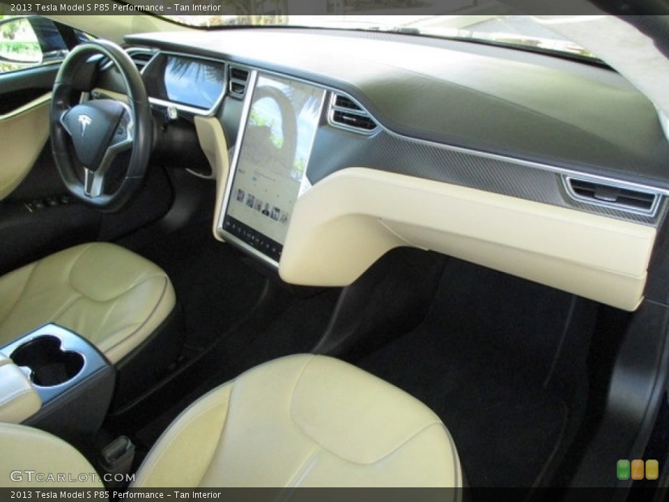 Tan Interior Dashboard for the 2013 Tesla Model S P85 Performance #134503634