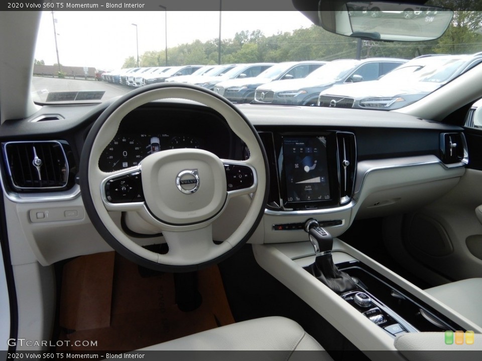 Blond Interior Dashboard for the 2020 Volvo S60 T5 Momentum #134532433