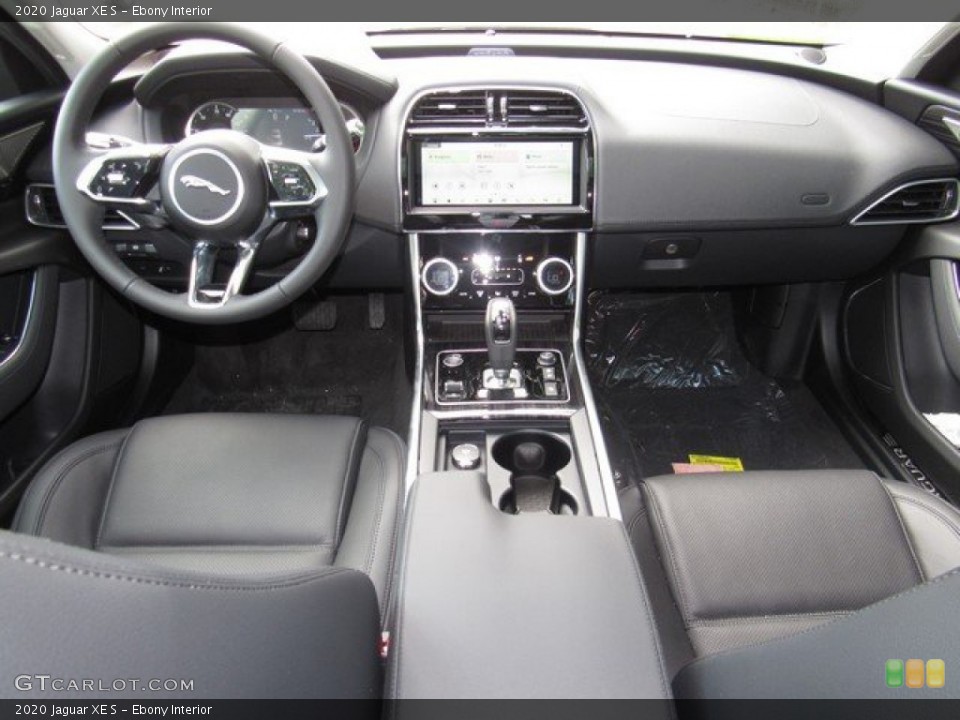 Ebony Interior Dashboard for the 2020 Jaguar XE S #134535106