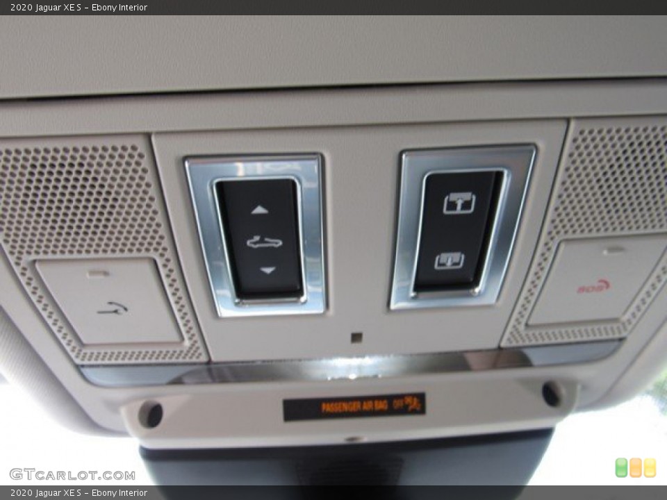 Ebony Interior Controls for the 2020 Jaguar XE S #134535805
