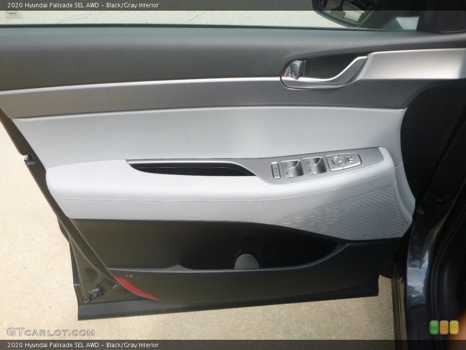 Black/Gray Interior Door Panel for the 2020 Hyundai Palisade SEL AWD #134589493