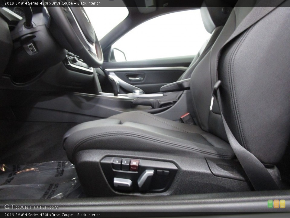 Black Interior Front Seat for the 2019 BMW 4 Series 430i xDrive Coupe #134595736