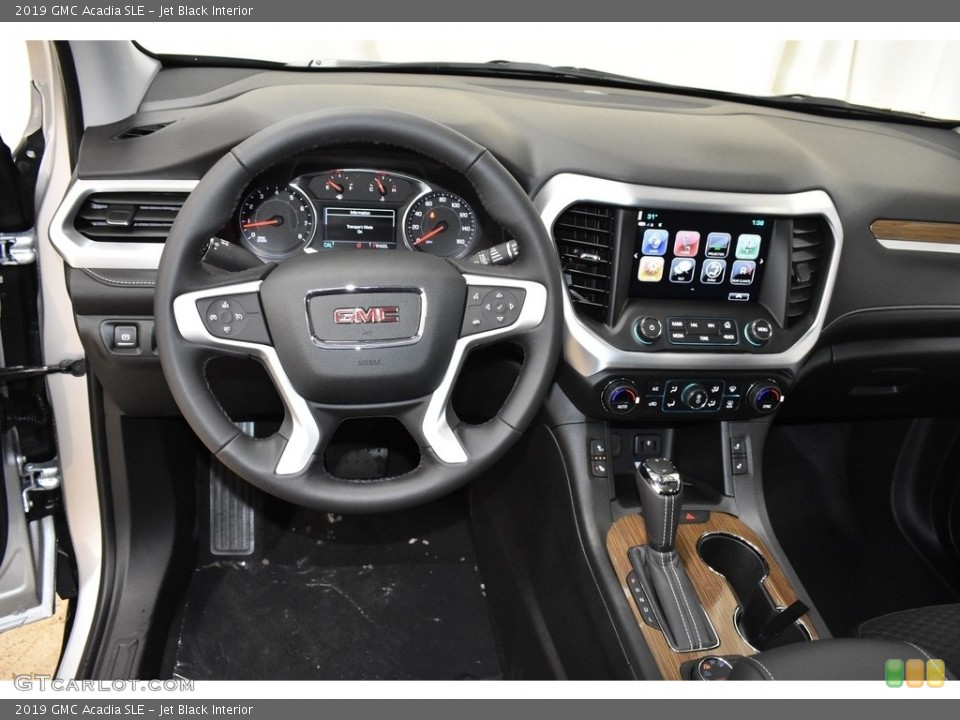Jet Black Interior Dashboard for the 2019 GMC Acadia SLE #134610357