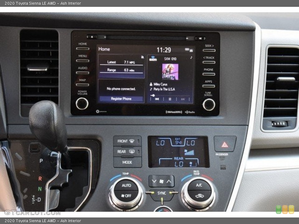 Ash Interior Controls for the 2020 Toyota Sienna LE AWD #134613141