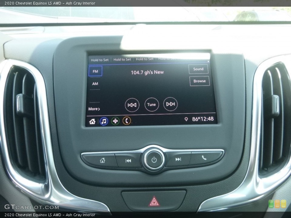 Ash Gray Interior Controls for the 2020 Chevrolet Equinox LS AWD #134644733