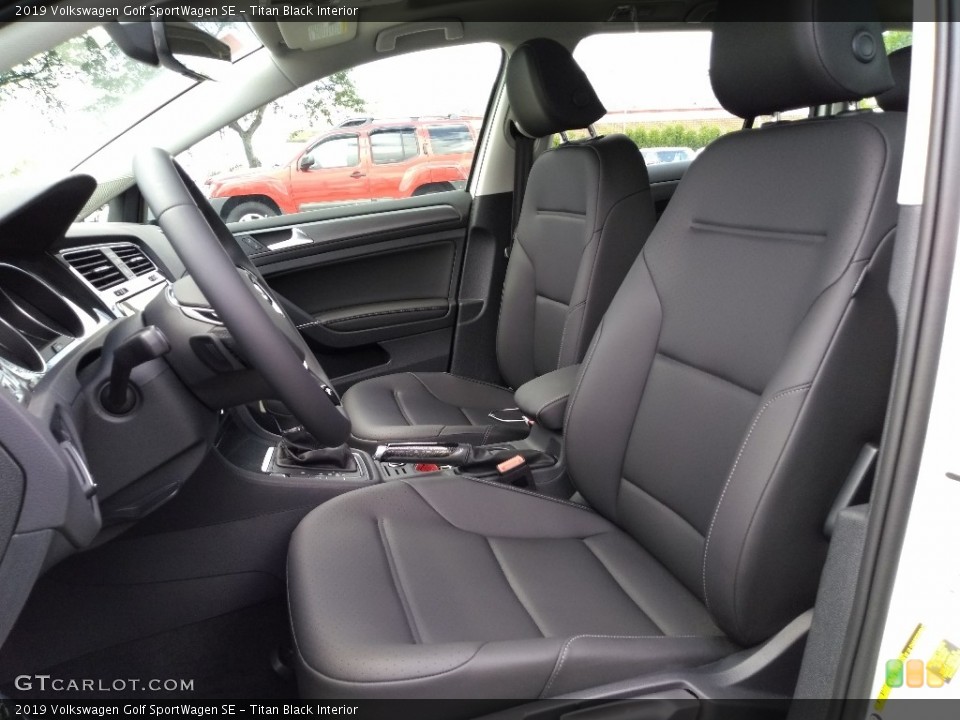 Titan Black Interior Front Seat for the 2019 Volkswagen Golf SportWagen SE #134646317