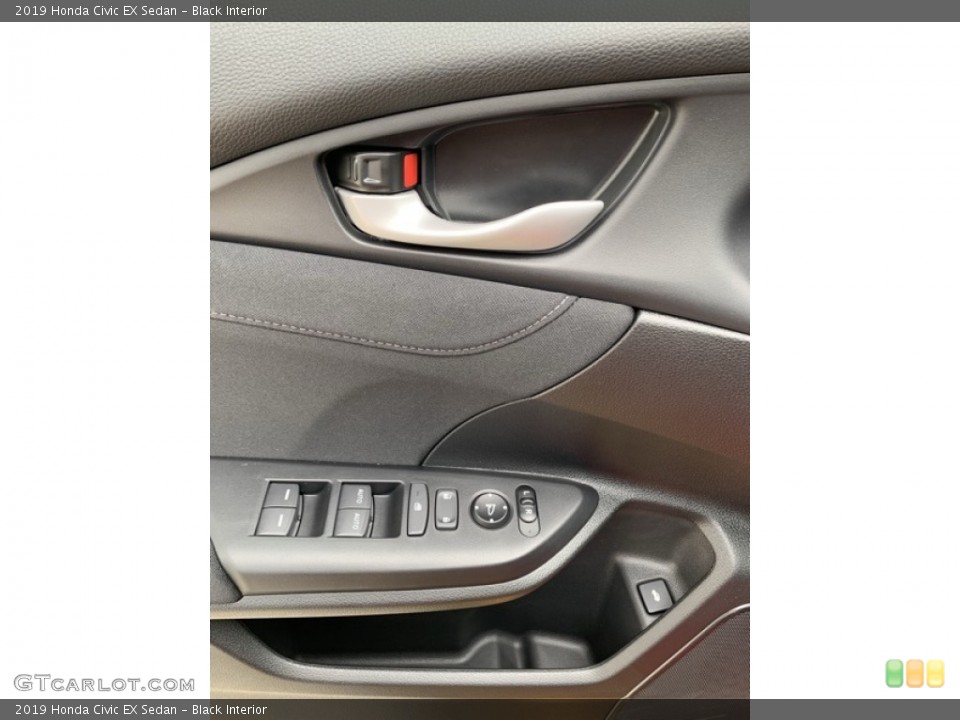 Black Interior Controls for the 2019 Honda Civic EX Sedan #134654990