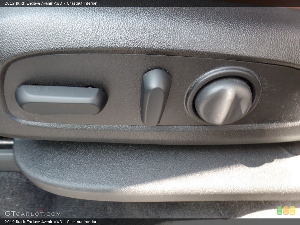 Chestnut Interior Controls for the 2019 Buick Enclave Avenir AWD #134666012