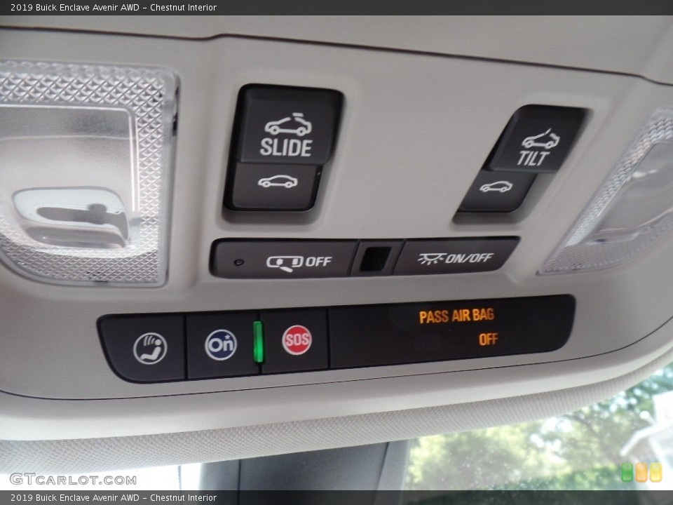 Chestnut Interior Controls for the 2019 Buick Enclave Avenir AWD #134666159