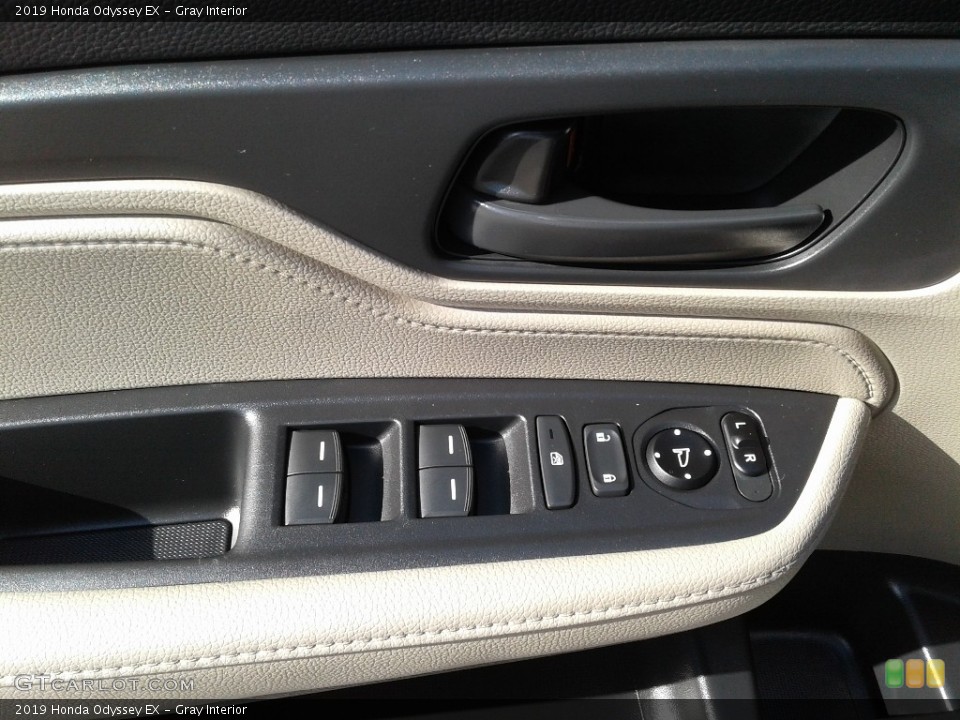 Gray Interior Controls for the 2019 Honda Odyssey EX #134674781
