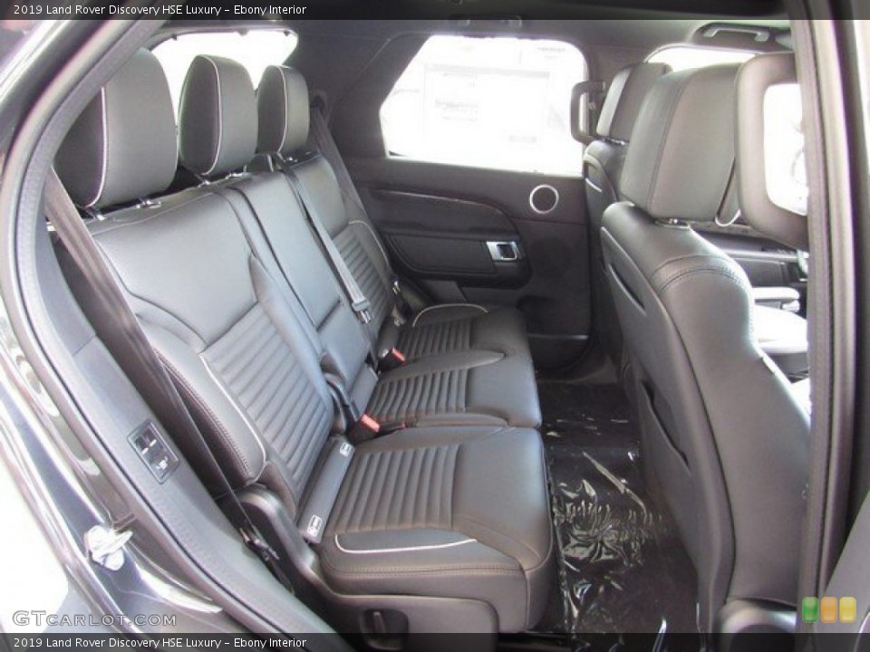 Ebony Interior Rear Seat for the 2019 Land Rover Discovery HSE Luxury #134689304