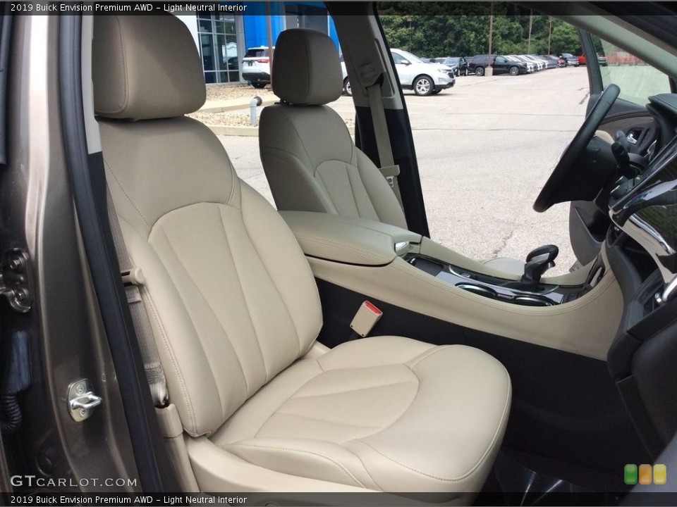 Light Neutral Interior Front Seat for the 2019 Buick Envision Premium AWD #134717739