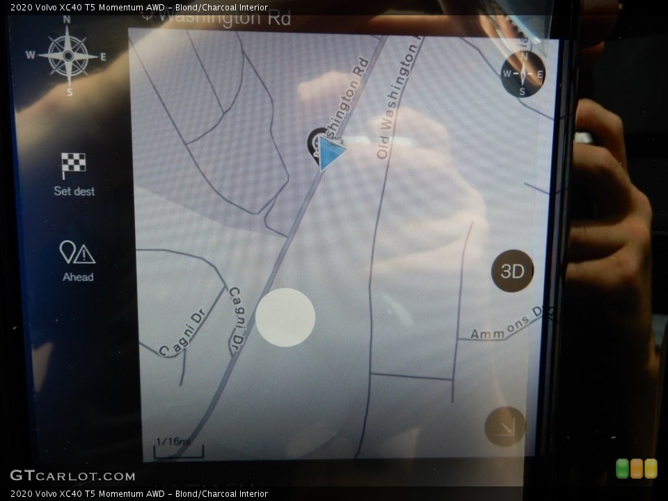 Blond/Charcoal Interior Navigation for the 2020 Volvo XC40 T5 Momentum AWD #134729773