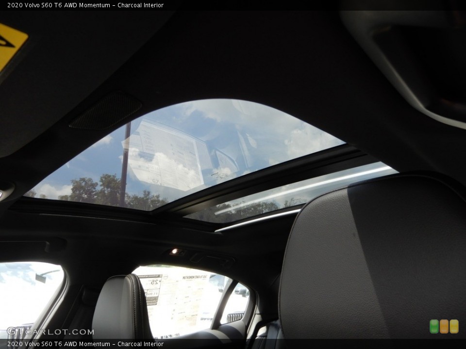 Charcoal Interior Sunroof for the 2020 Volvo S60 T6 AWD Momentum #134730174