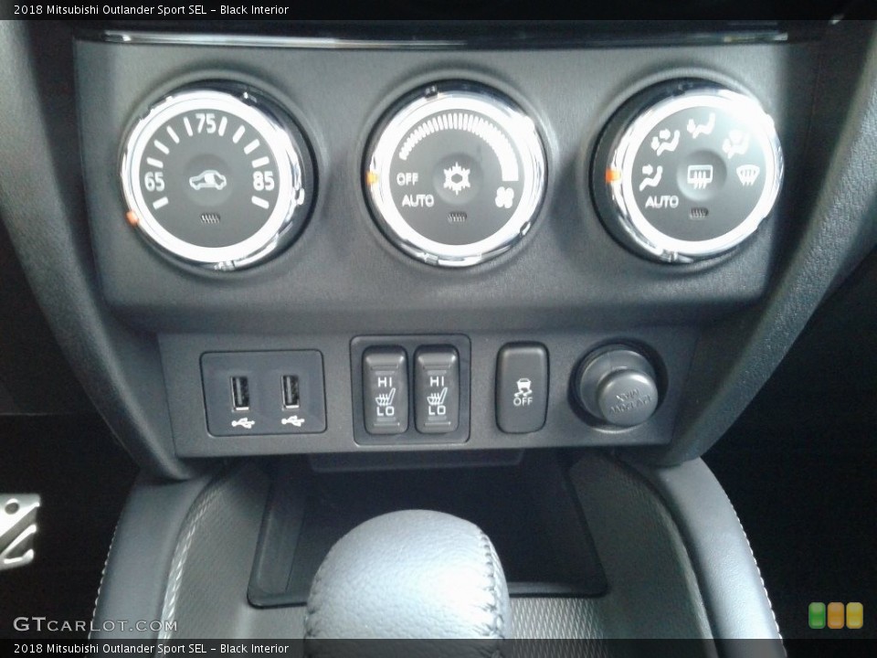 Black Interior Controls for the 2018 Mitsubishi Outlander Sport SEL #134736444
