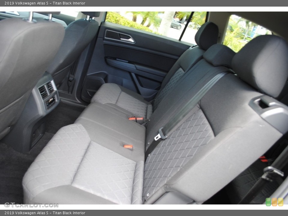 Titan Black Interior Rear Seat for the 2019 Volkswagen Atlas S #134768760